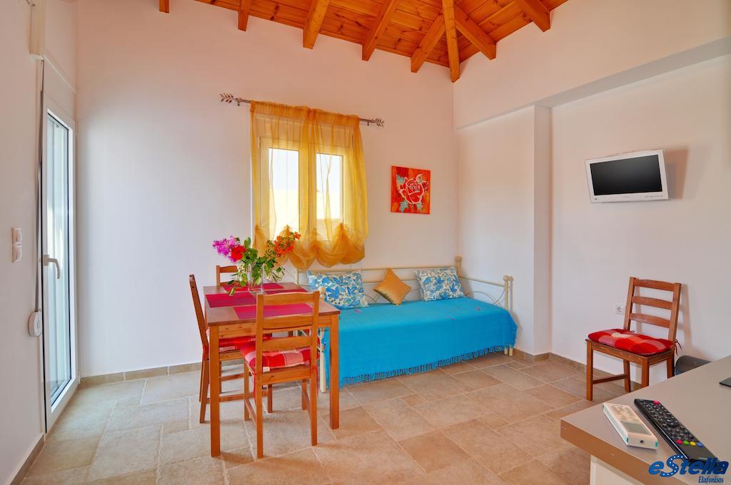 Estella Studios Elafonissos Ruang foto